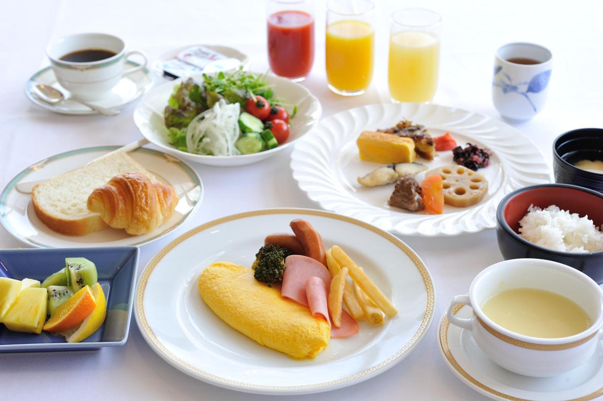 Hiroshima Airport Hotel Міхара Екстер'єр фото