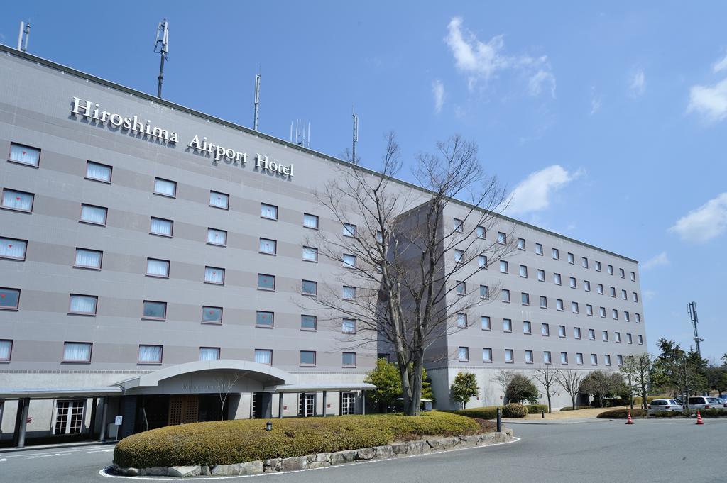 Hiroshima Airport Hotel Міхара Екстер'єр фото