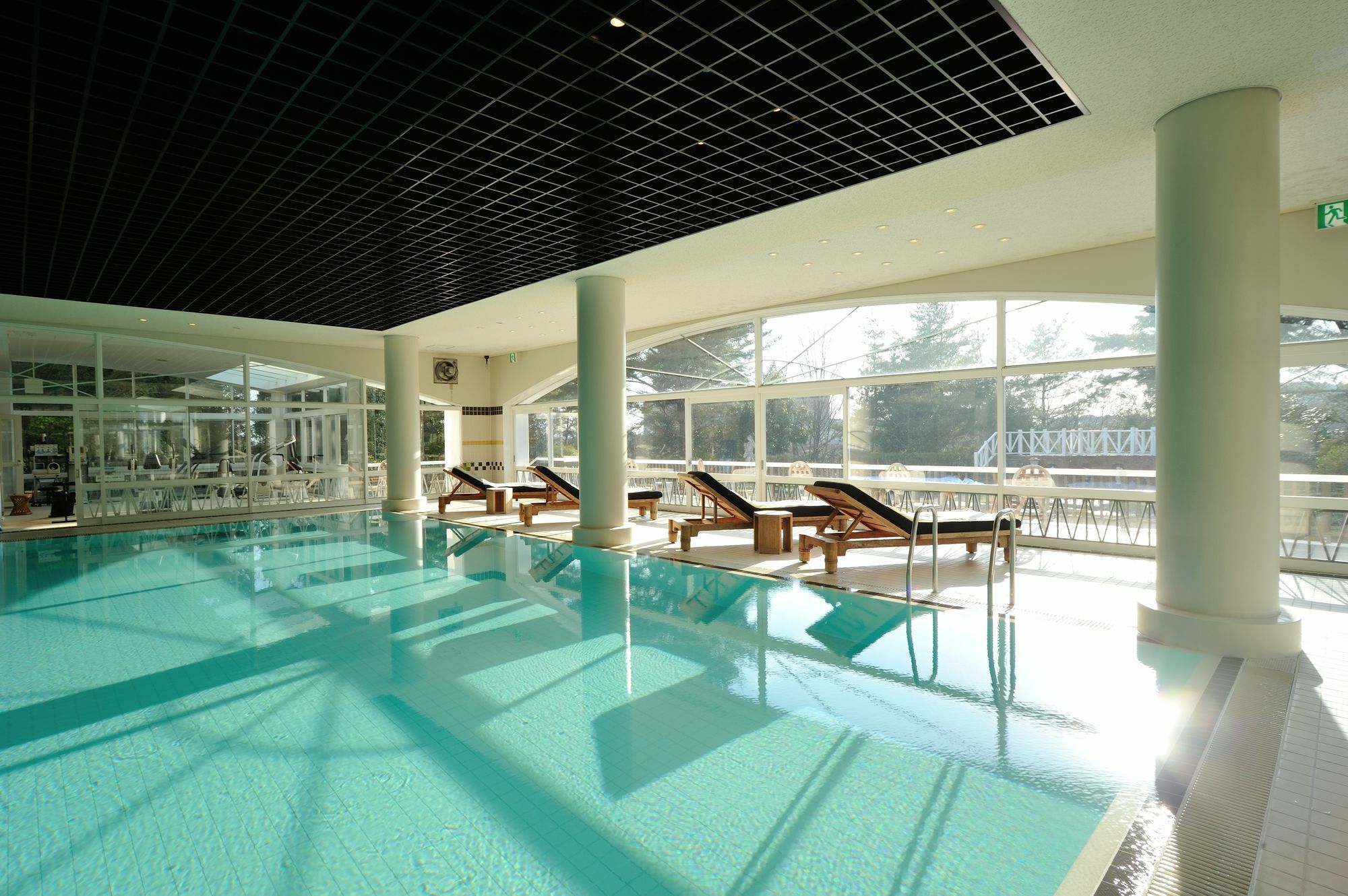 Hiroshima Airport Hotel Міхара Екстер'єр фото