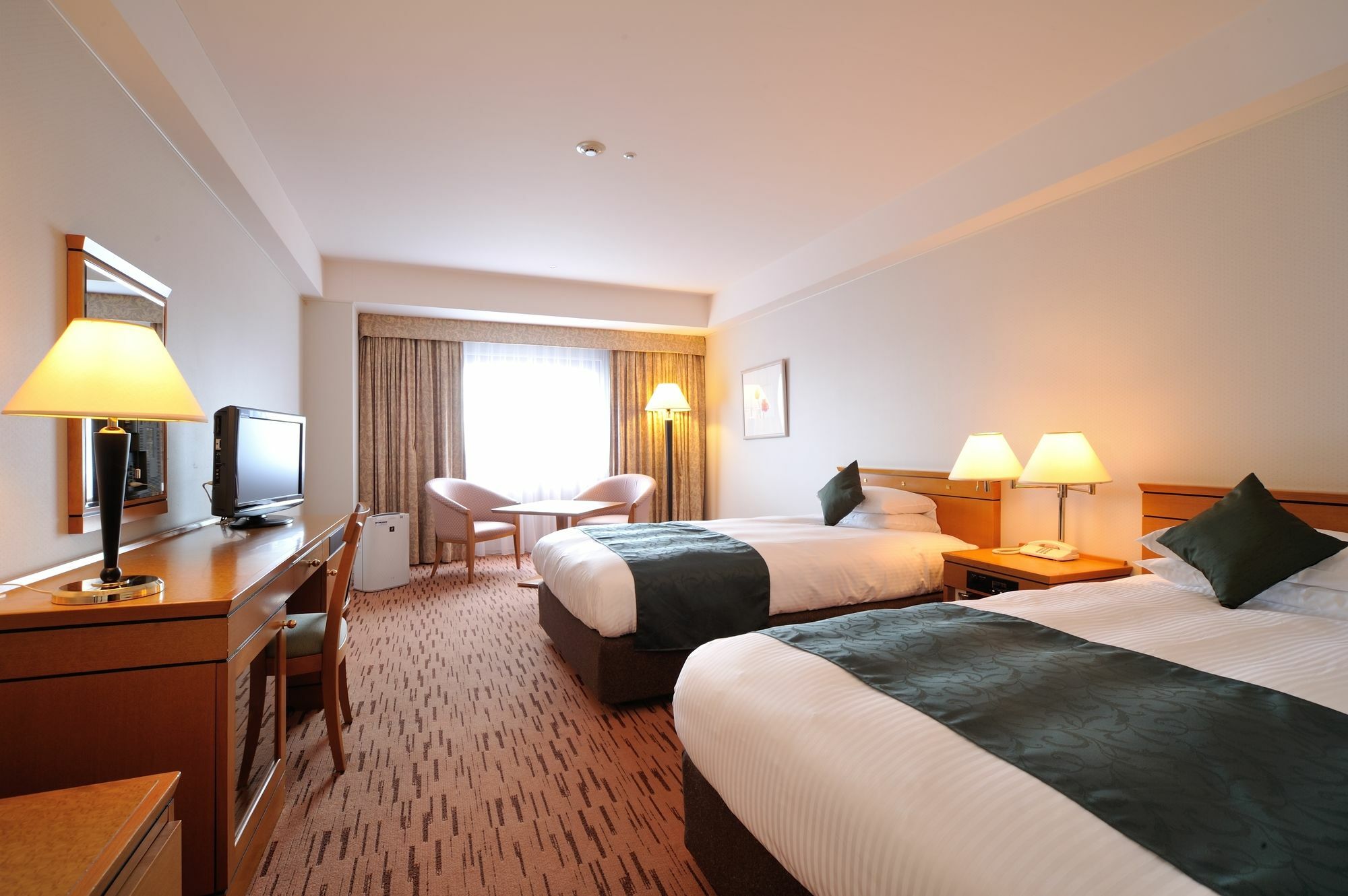 Hiroshima Airport Hotel Міхара Екстер'єр фото
